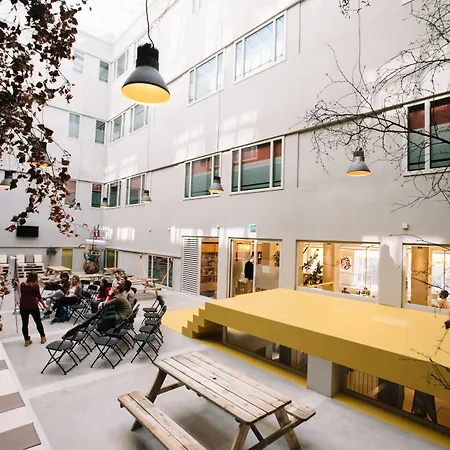 ClinkNOORD Hostel-2